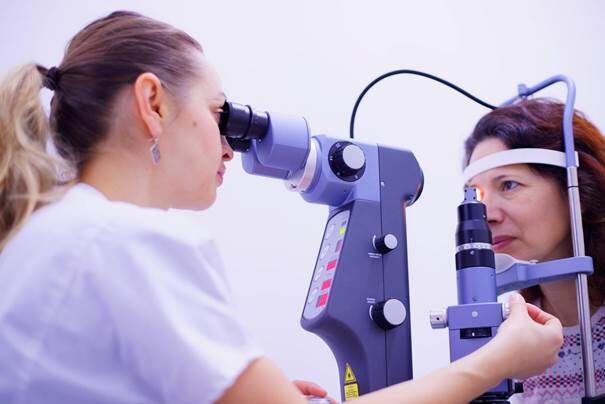 chirurgie réfractive œil soin